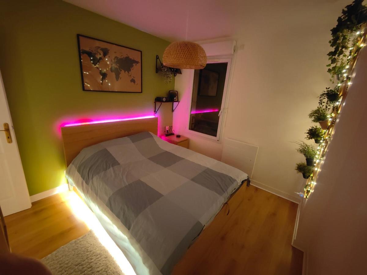 Appartement Centre Avec Balcon Parking Prive Orleans Exterior photo